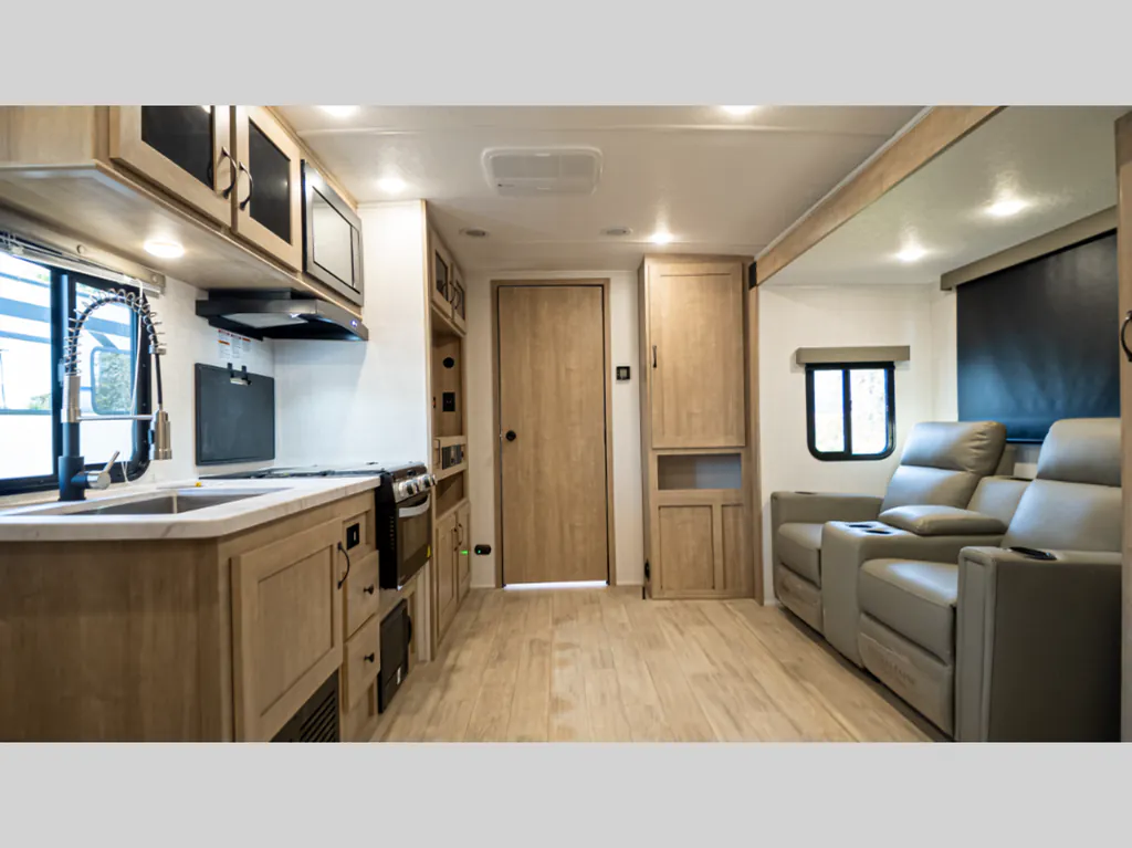 2026 Forest River Solaire 2420RBS, Photos photo 32