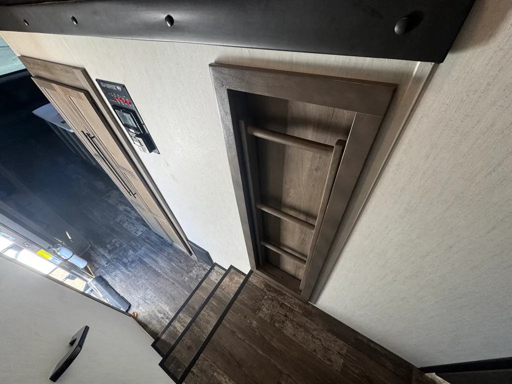 2022 Forest River Sabre 36BHQ, Photos photo 23