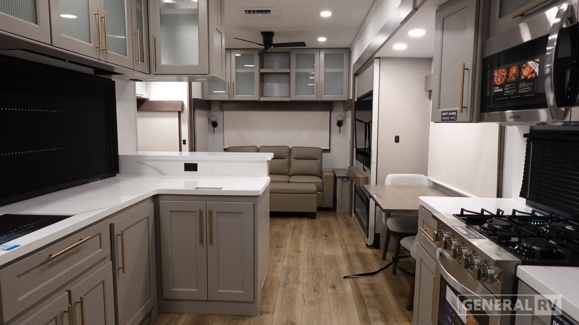 2026 Alliance RV Paradigm 388SP - Photo 3
