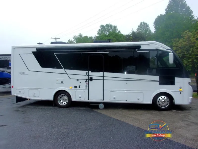 2025 Coachmen Euro 25EU - Photo 3
