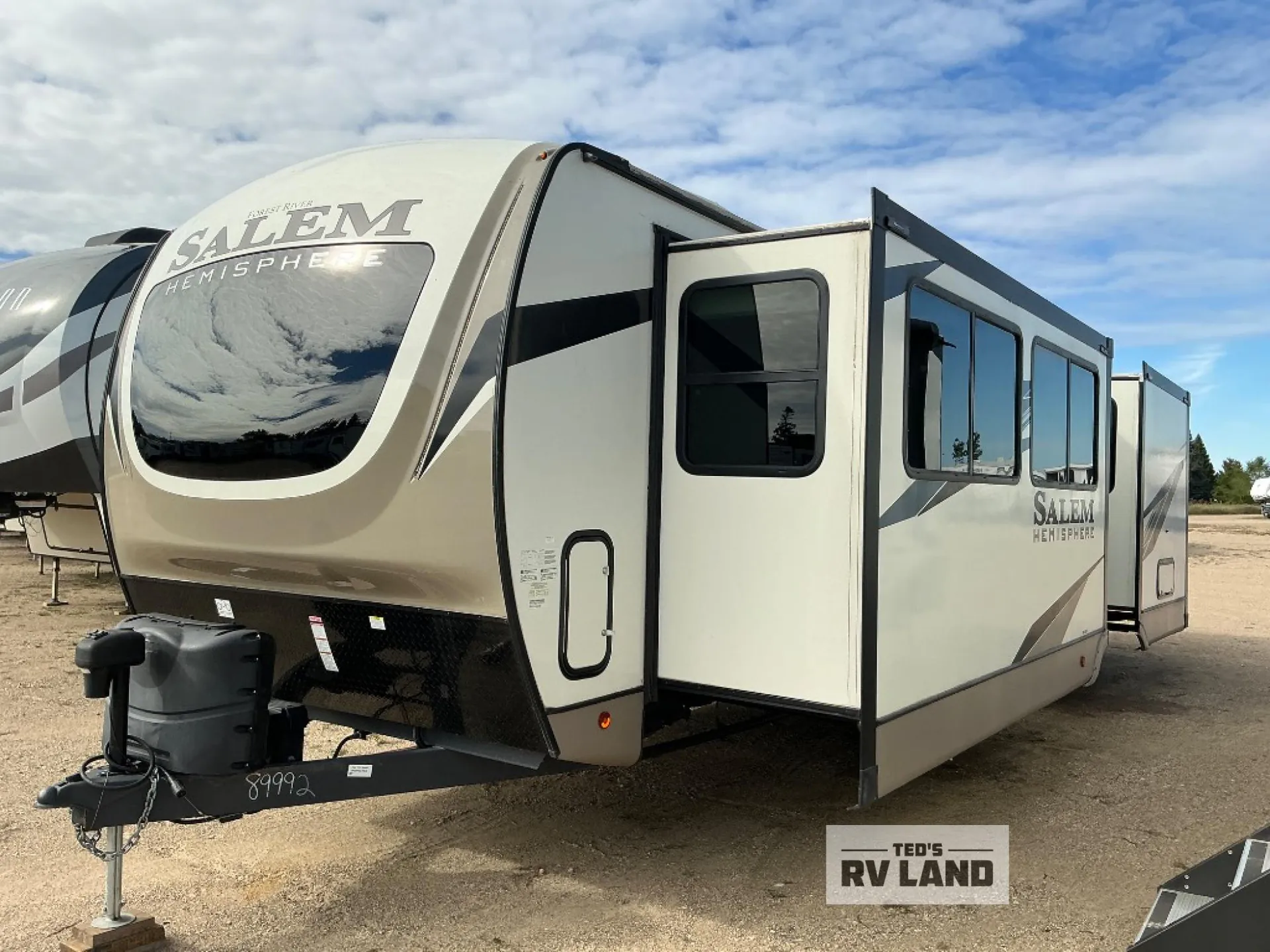 2022 Forest River Salem Hemisphere 270FKS - Photo 3