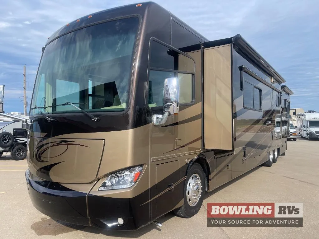 2012 Tiffin Motorhomes Phaeton Used    42 LH - Main photo