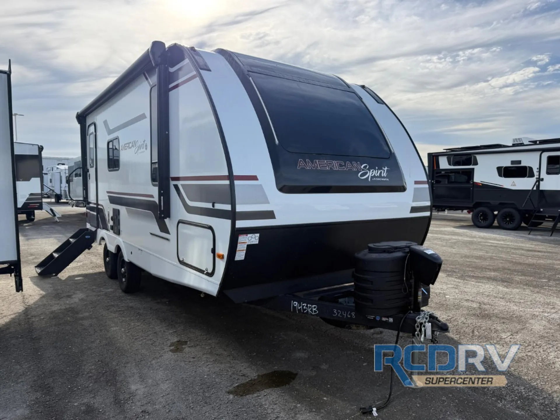 2027 Coachmen American Spirit 1943RB - Photo 2