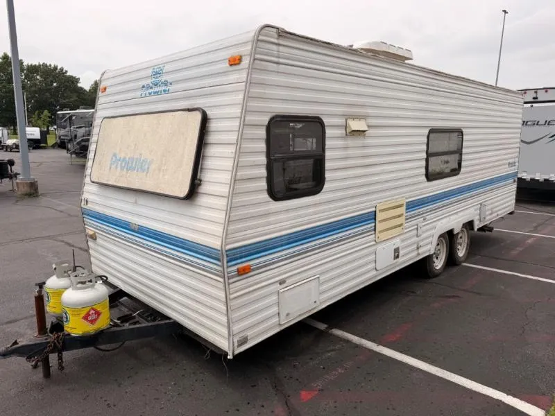 1995 Fleetwood RV Prowler 24C - Main photo