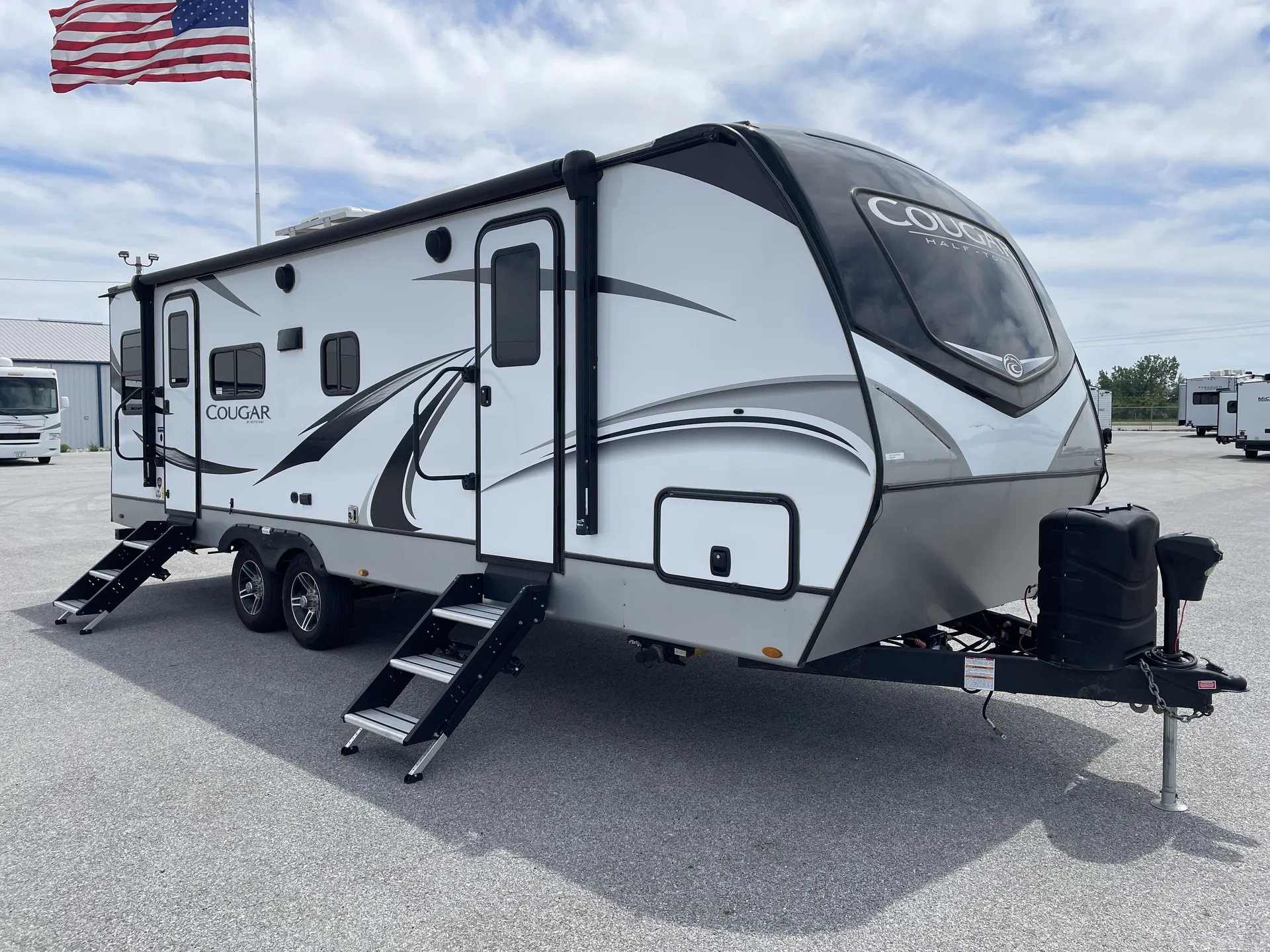 2023 Keystone Cougar 25RDS - Photo 2