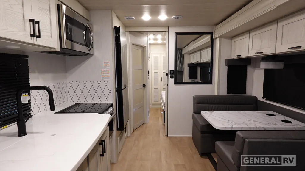 2027 Nexus Maximus 34MX, Photos photo 2