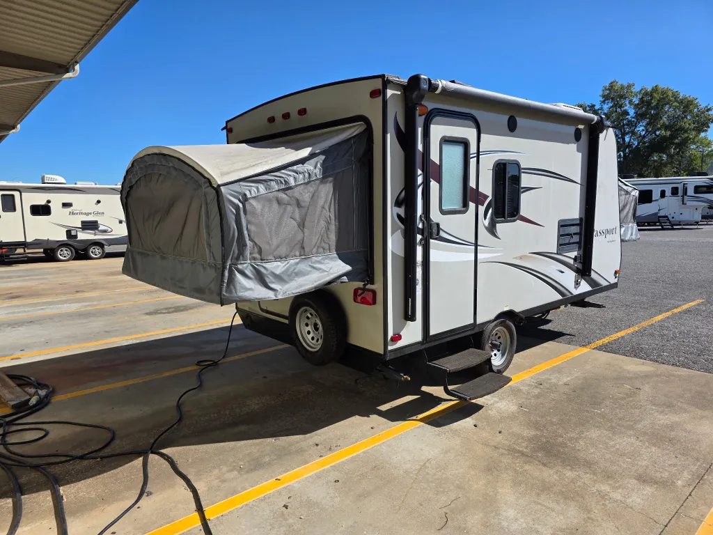 2015 Keystone Passport Express 145EXP - Photo 4