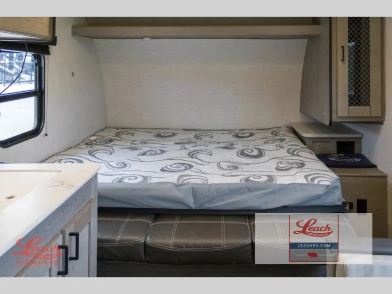 2021 Fleetwood RV Mallard 180BH - Photo 2