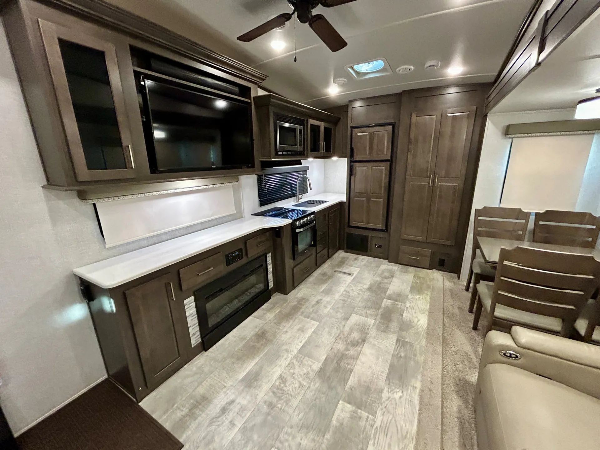 2021 Forest River Flagstaff Super Lite 528RKS - Photo 4