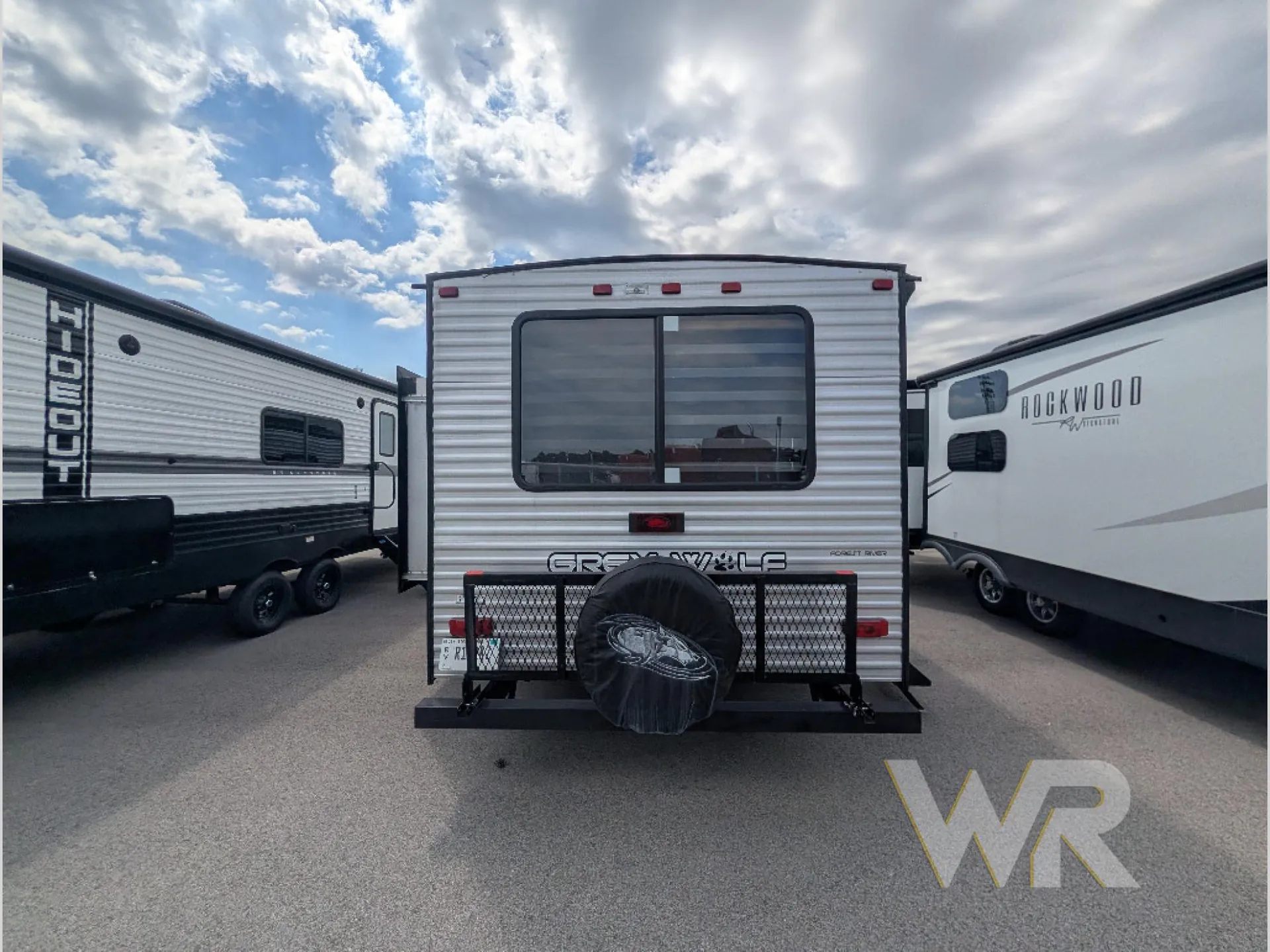 2022 Forest River Cherokee Grey Wolf 23MK — Photo 5