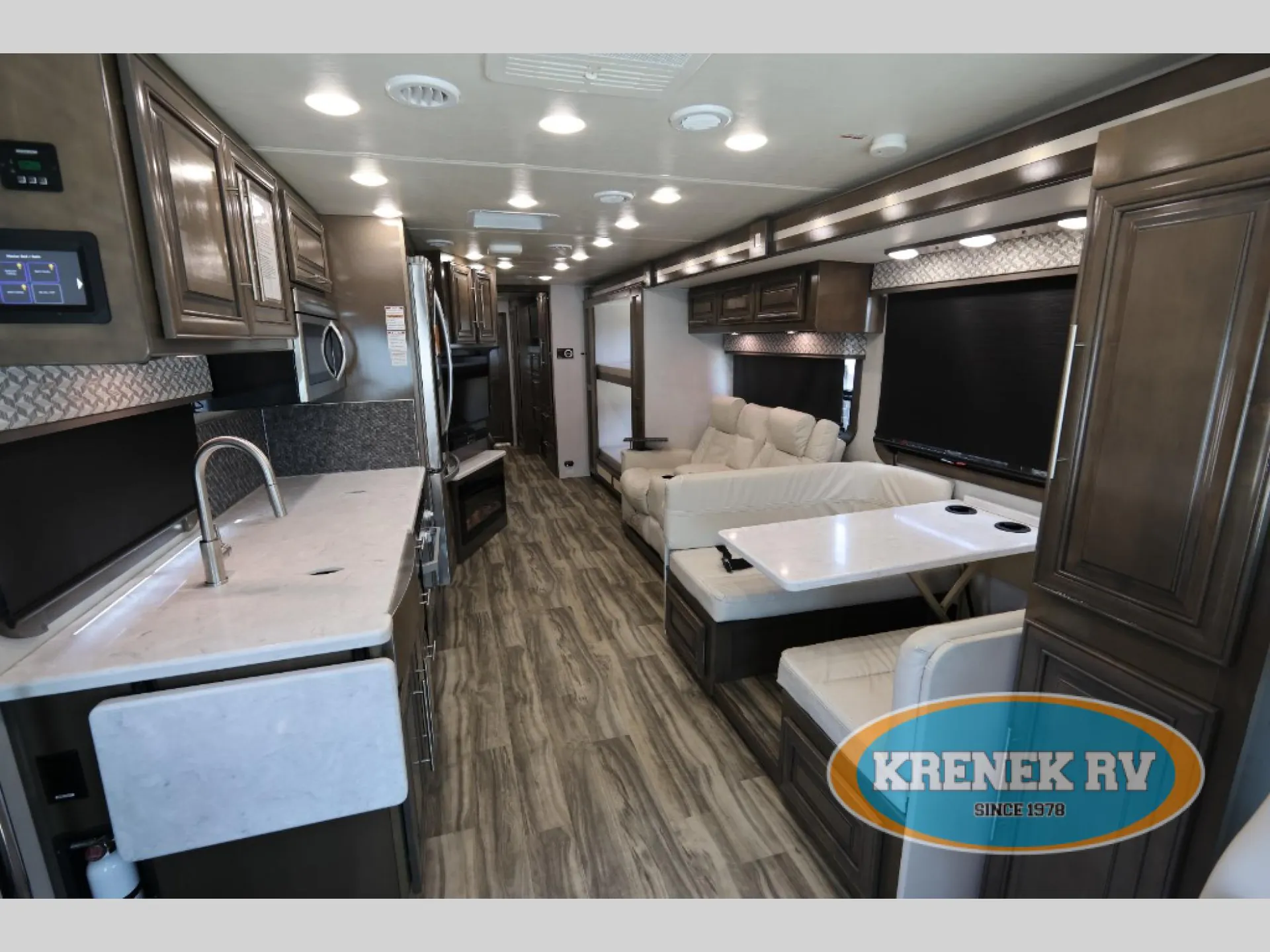 2022 Forest River Georgetown 7 Series GT7 36K7 - Photo 4