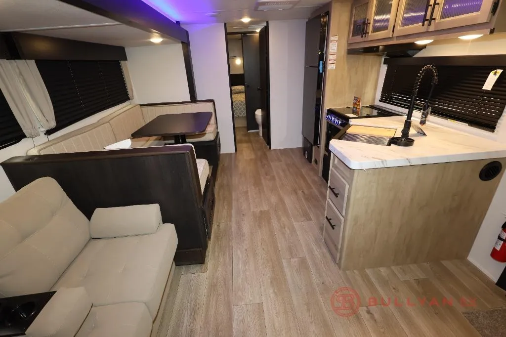 2027 Forest River Cherokee Grey Wolf 29NM - Photo 4