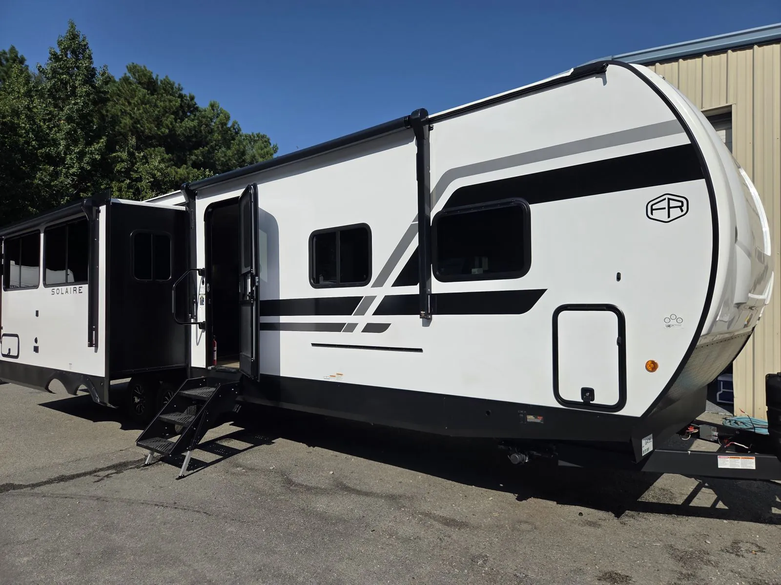 2027 Forest River Solaire 3060RKTS