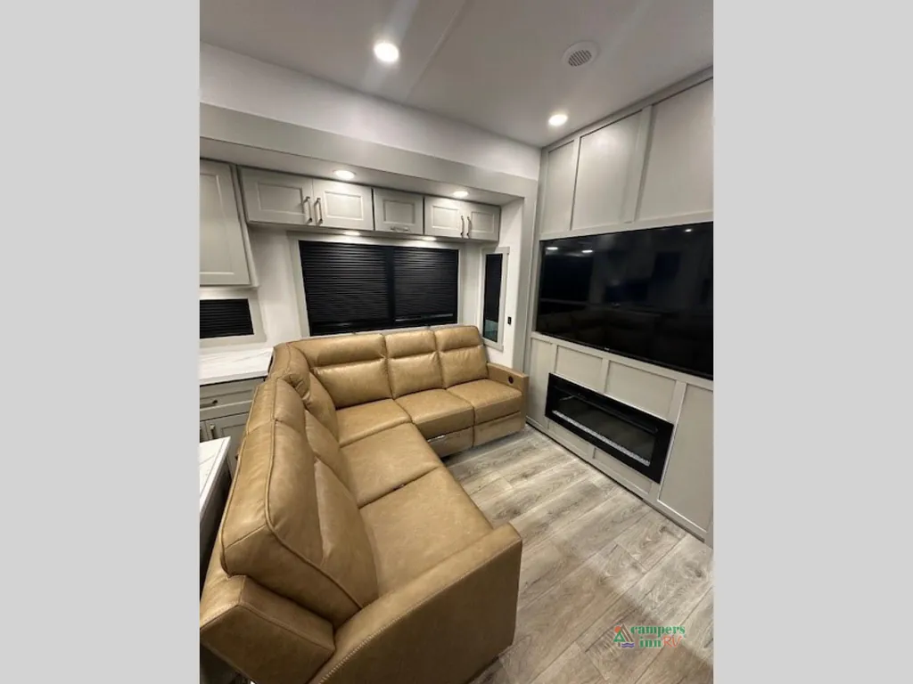 2026 Brinkley Model G 3970, Photos photo 45