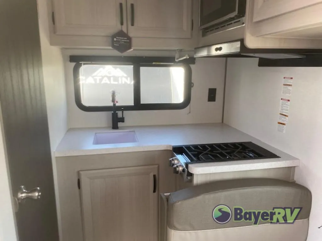 2027 Coachmen Catalina Summit Series 7 134RKX - Photo 4
