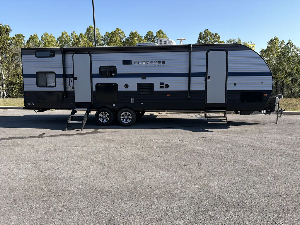 2020 Forest River Cherokee 264DBH, Photos photo 5
