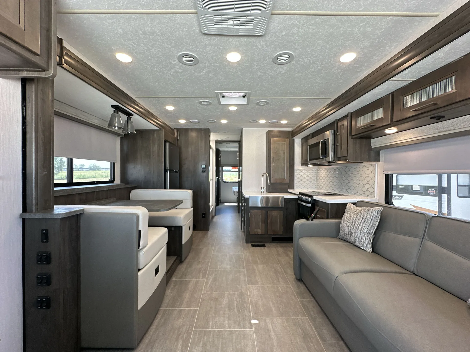 2022 Coachmen Mirada 315KS — living area main