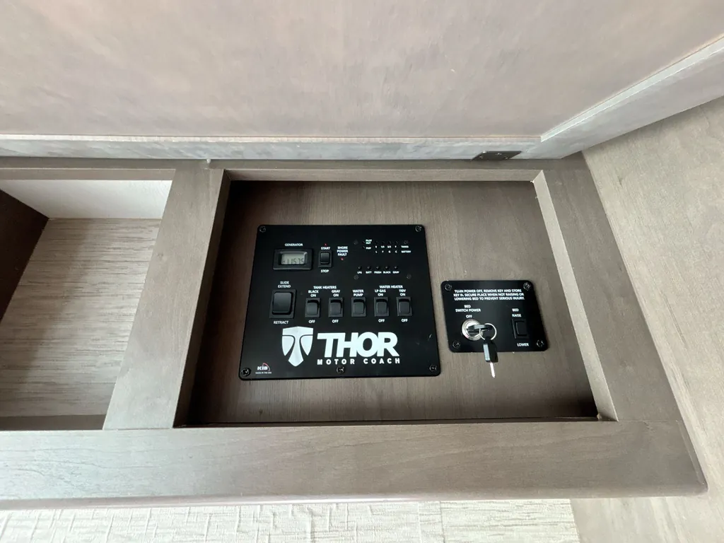 2023 Thor Motor Coach Freedom Traveler A29, Photos photo 21