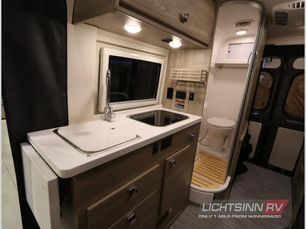 2023 Winnebago Travato 59G, Photos photo 6