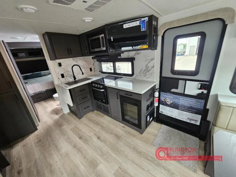 2027 Forest River Flagstaff Super Lite 26SRD - Photo 4