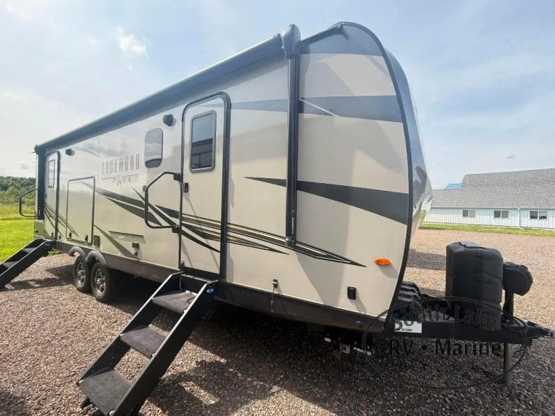 2022 Forest River Rockwood Ultra Lite 2614BS - Photo 3
