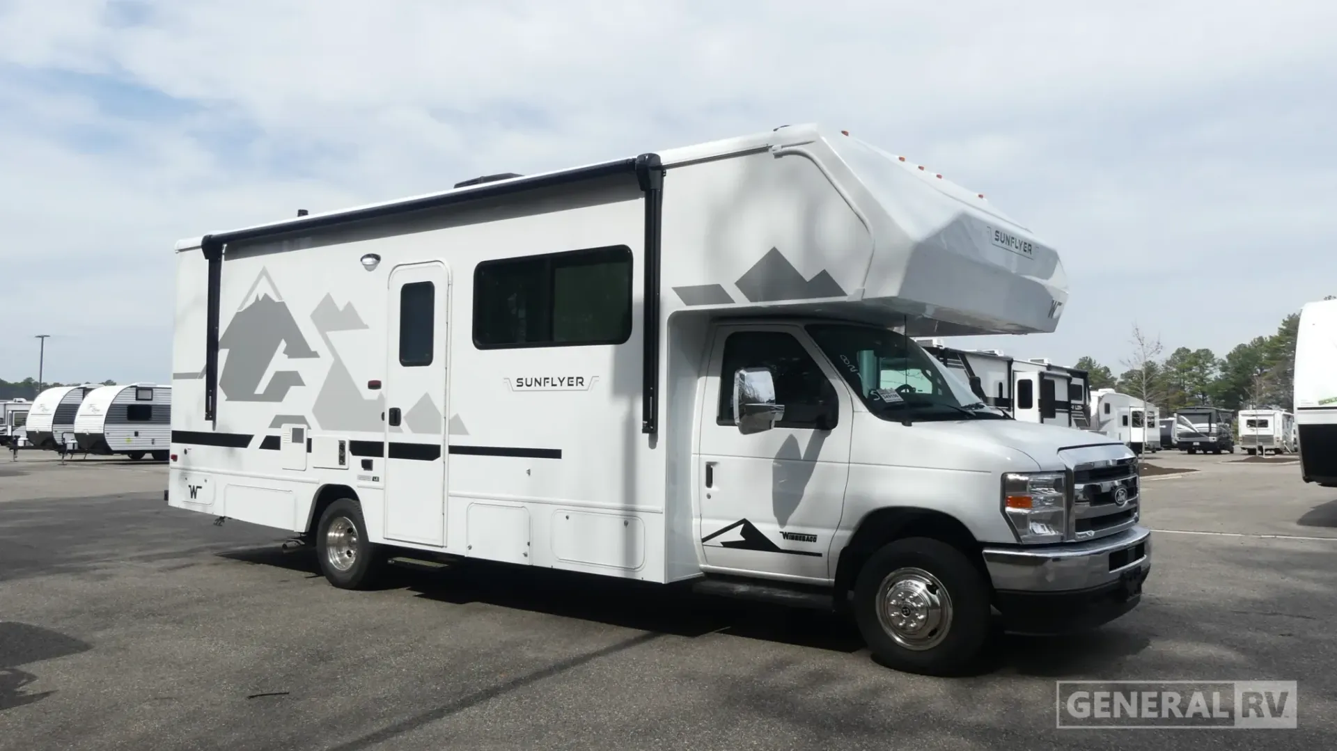 2027 Winnebago Sunflyer 26FE - Photo 2