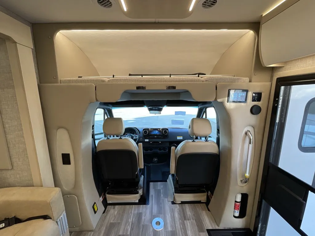 2026 Tiffin Wayfarer 25 XPW, Photos photo 10