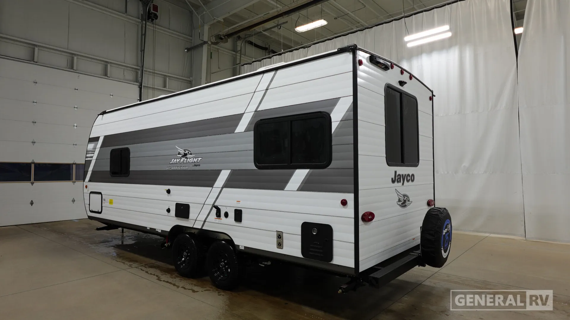 2027 Jayco Jay Flight SLX 210QB - Photo 4