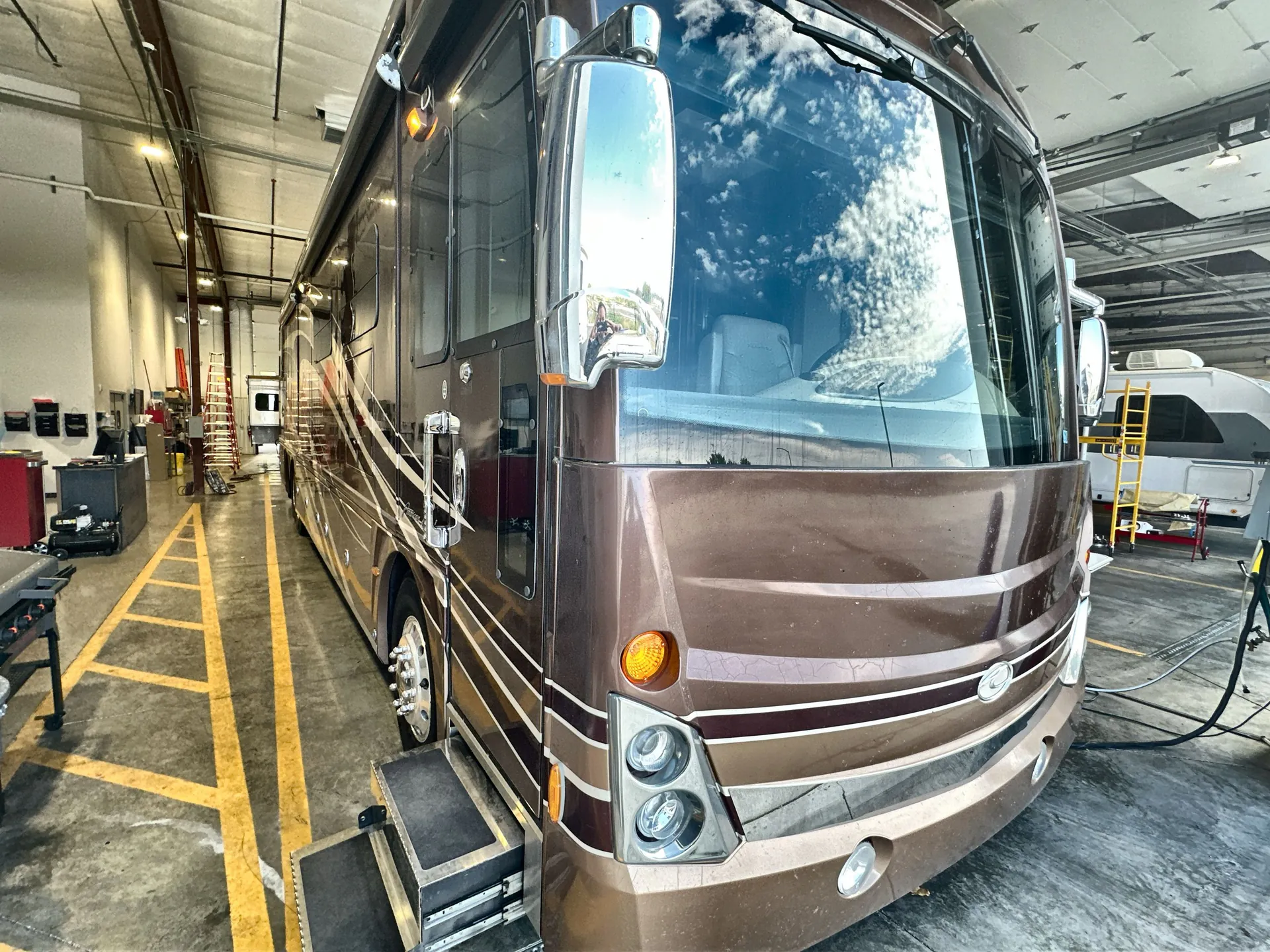 2016 American Coach American Tradition 42M - Photo 2