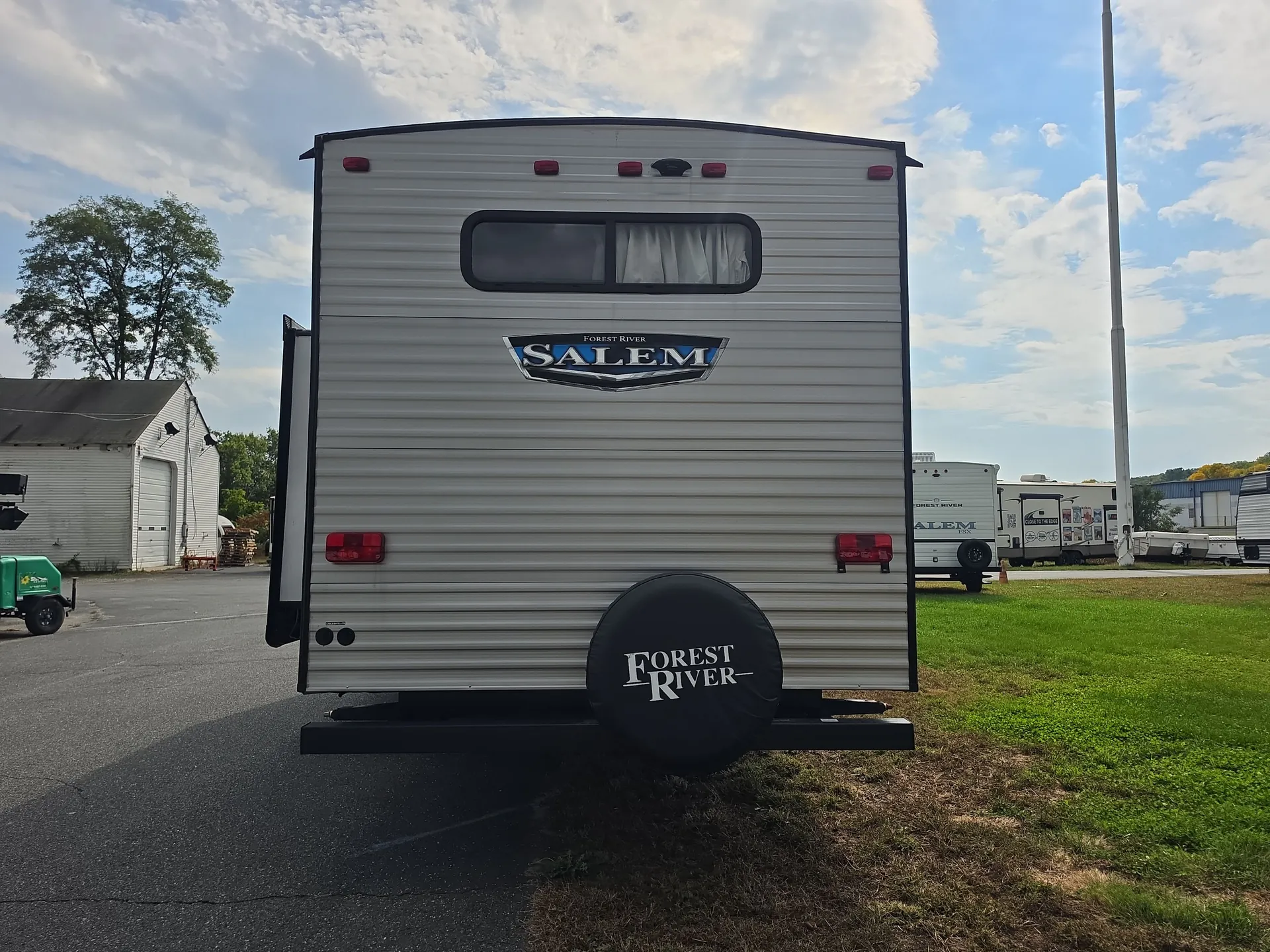 2021 Forest River Salem 29VBUD — backside
