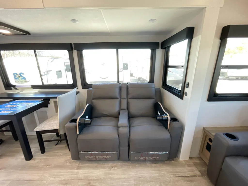 2026 Jayco Eagle 321RSTS, Photos photo 23