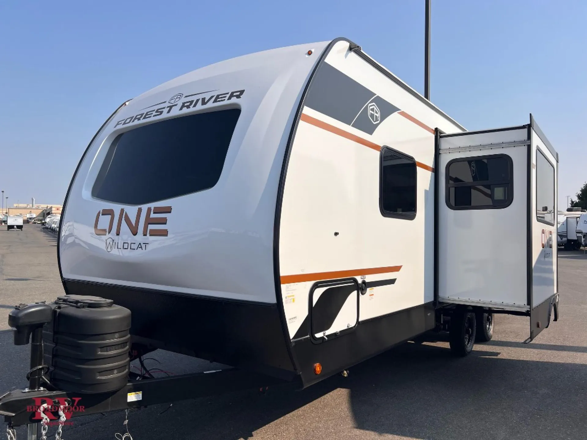 2027 Forest River Wildcat ONE 241DBEDS - Photo 3
