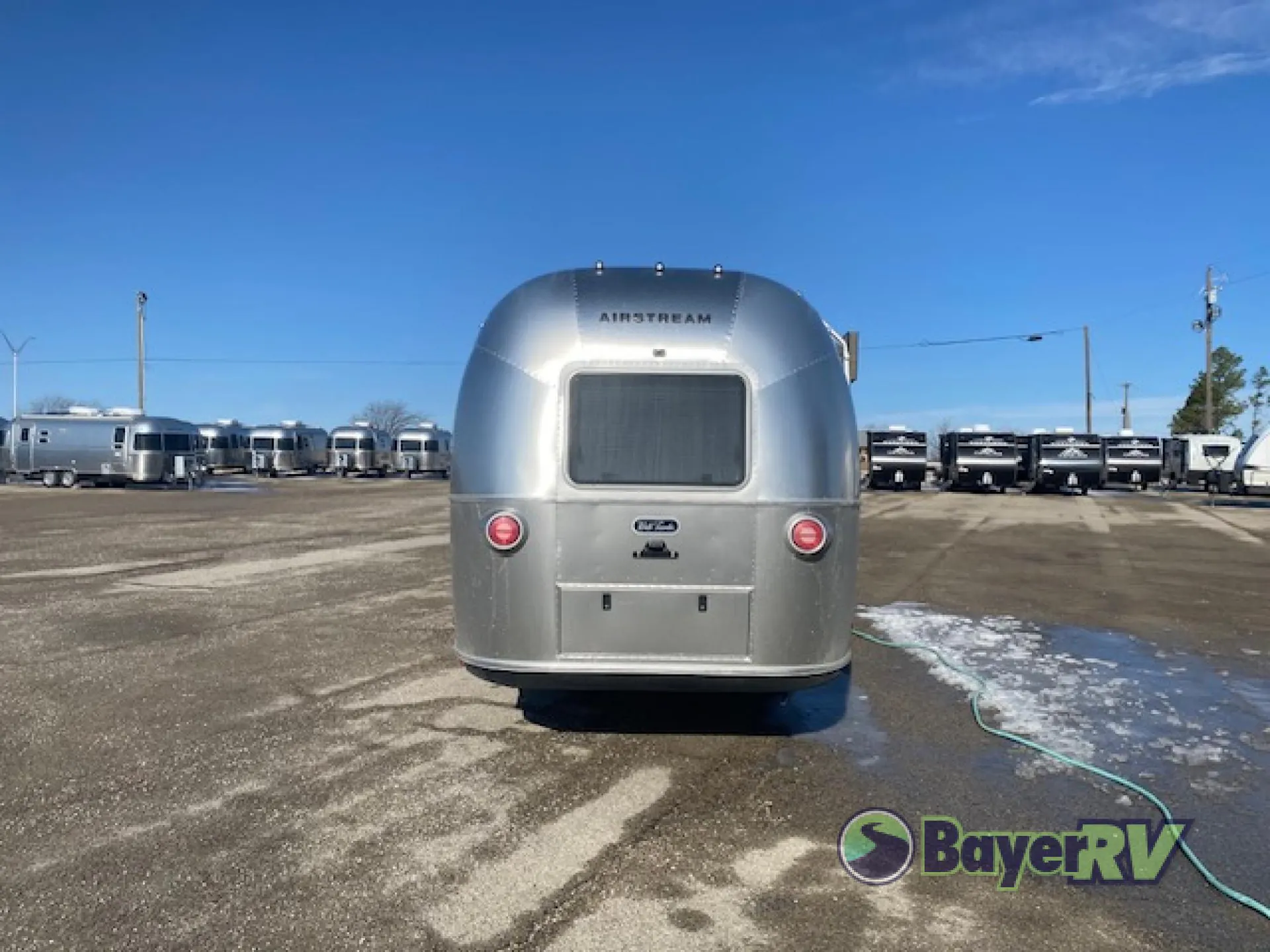 2026 Airstream World Traveler 22RB - Photo 3
