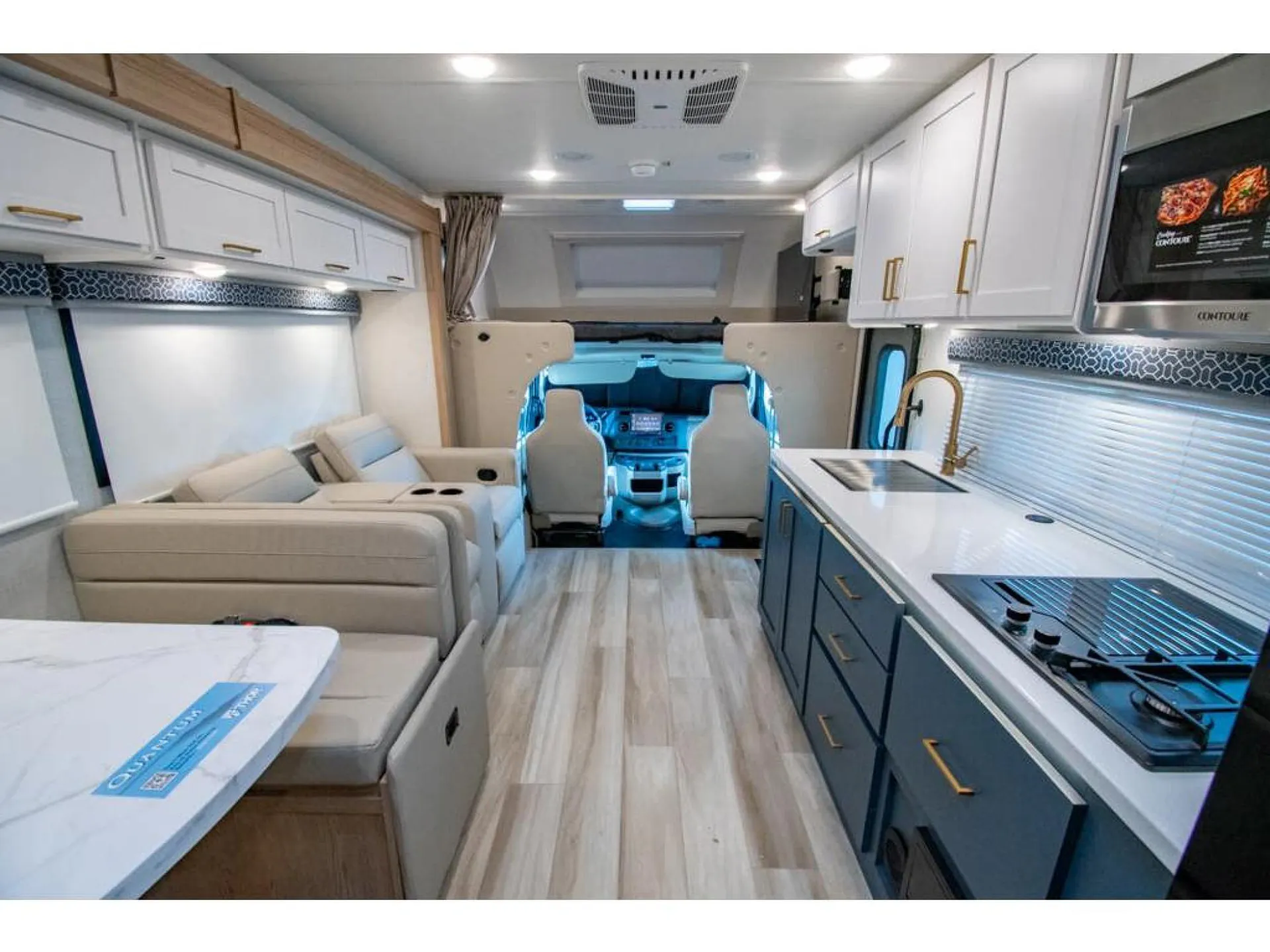 2027 Thor Motor Coach Quantum HS31 - Photo 3