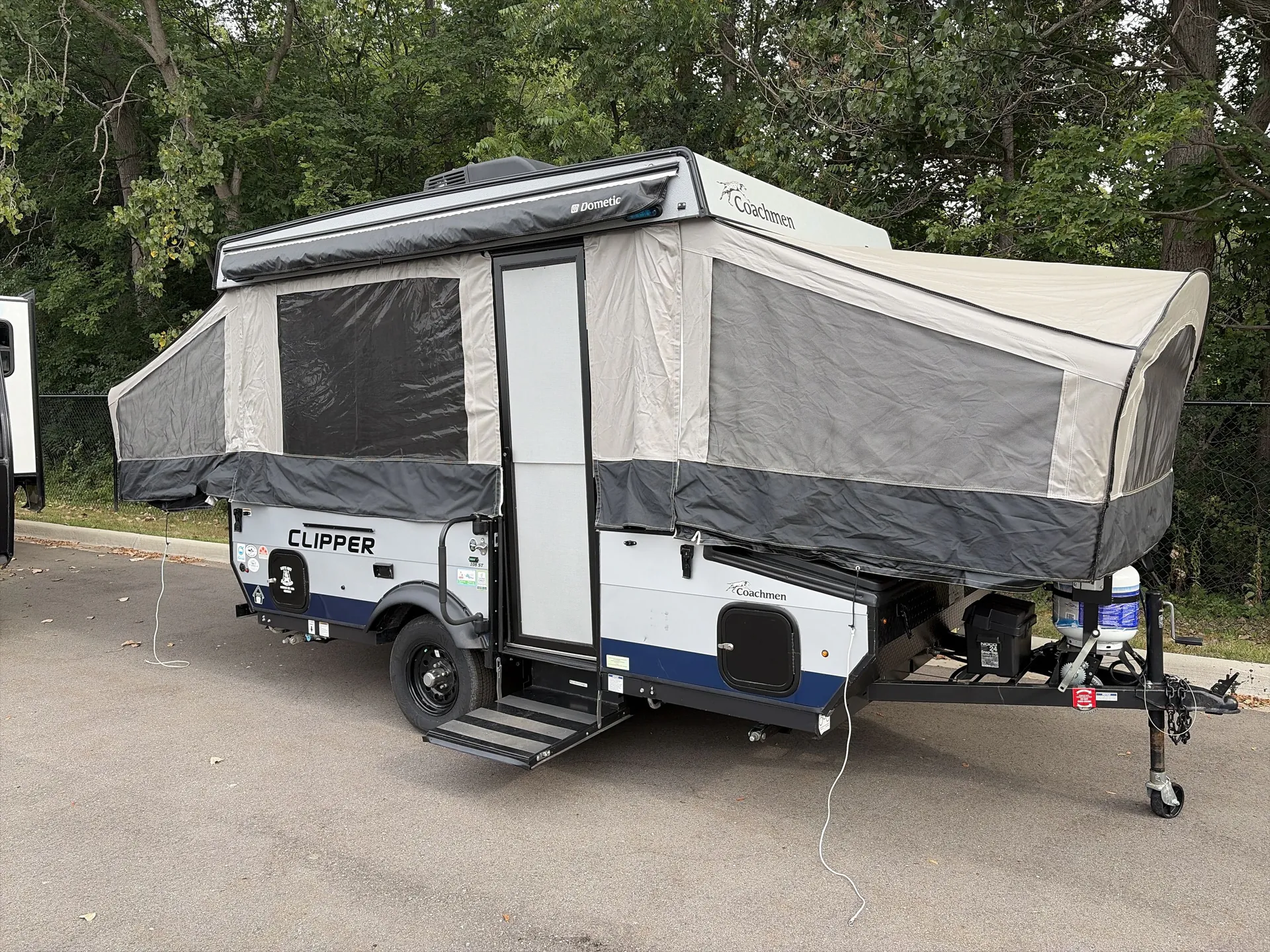 2022 Coachmen Clipper Sport 108ST - Photo 2