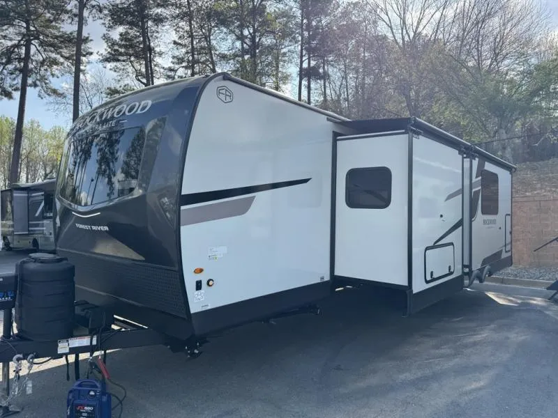 2026 Forest River Rockwood Ultra Lite 2711RK - Photo 4