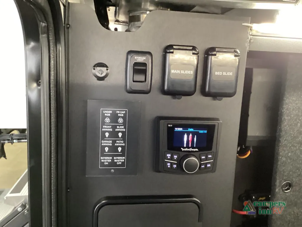 2026 Brinkley Model G 4150, Photos photo 12