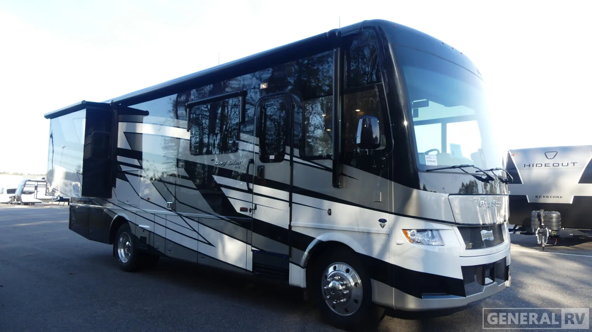 2026 Newmar Bay Star 3114 - Photo 2
