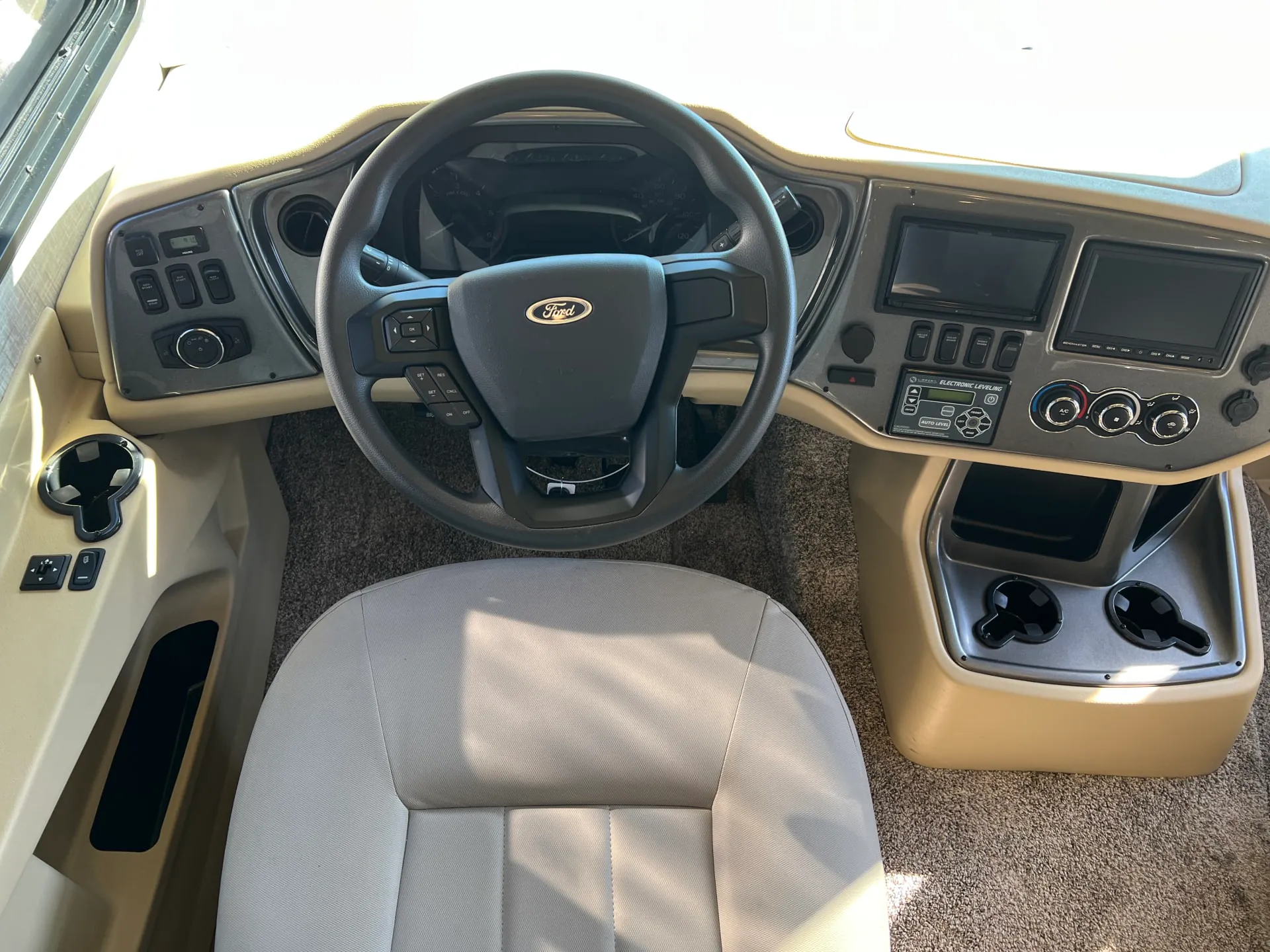 2023 Tiffin Open Road Allegro 32 FA - Photo 3