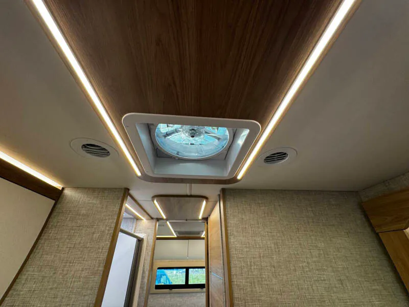 2026 Tiffin Wayfarer 25 XLW, Photos photo 25