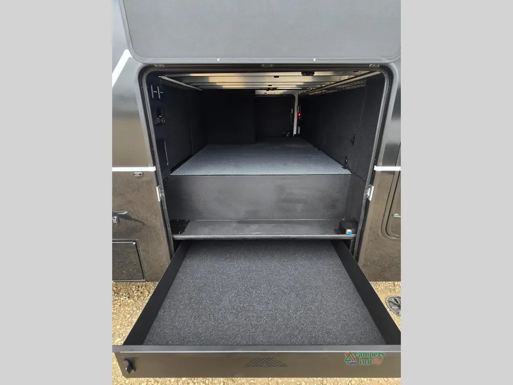 2026 Brinkley Model G 4100, Photos photo 12
