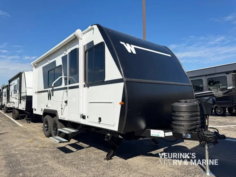 2026 Winnebago Micro Minnie 2100BH - Photo 2