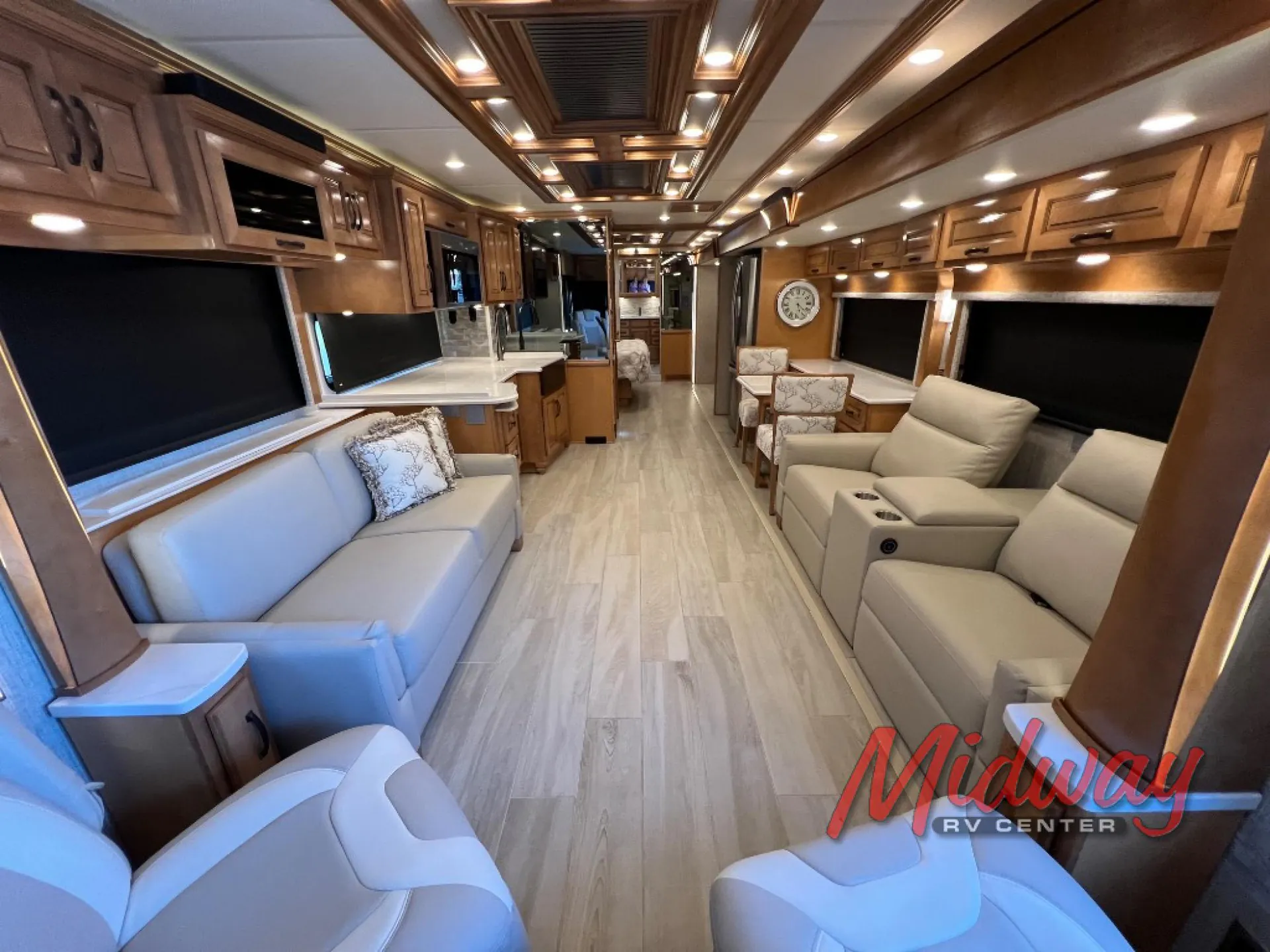 2024 Newmar Dutch Star 4081 - Photo 4