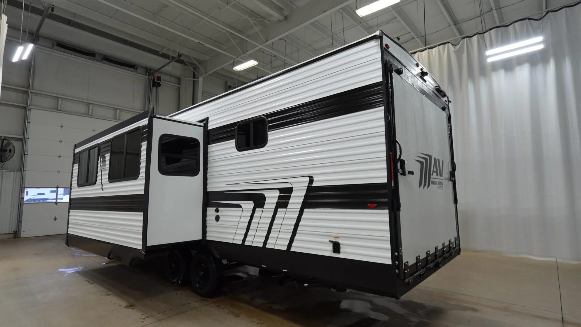 2026 Grand Design Momentum MAV 28MAV - Photo 4