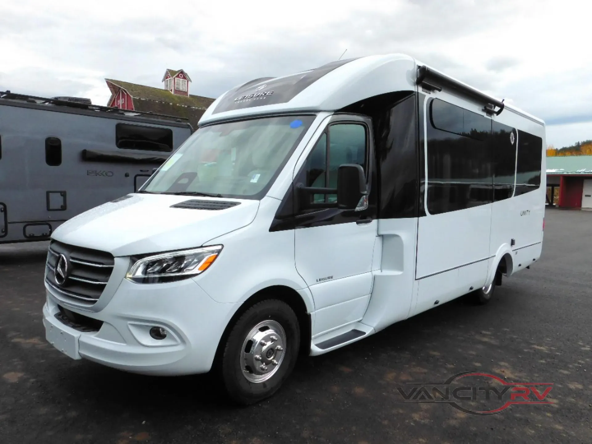 2026 Leisure Travel Unity U24FX - Photo 2