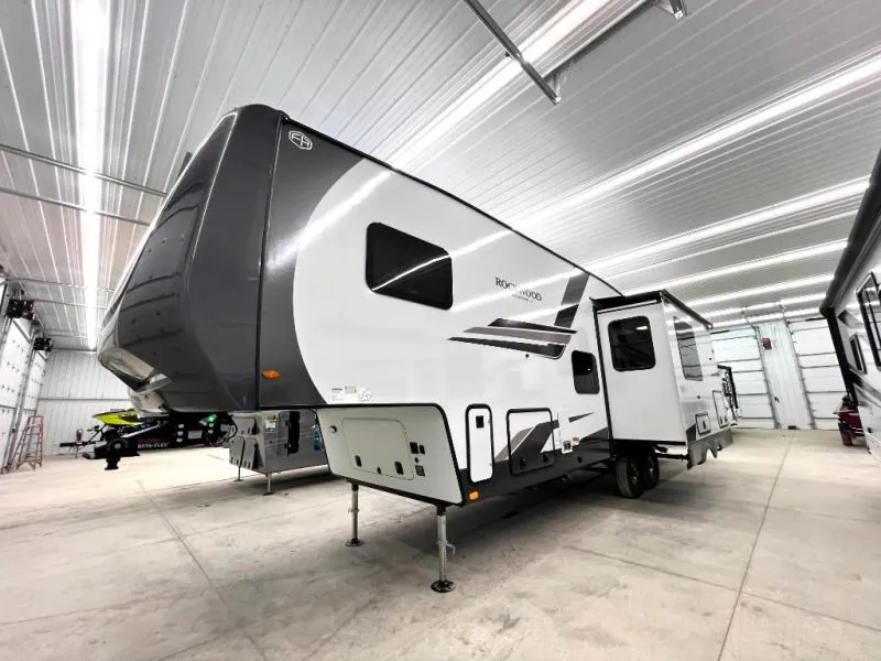 2026 Forest River Rockwood Signature R374DBH, Photos photo 5