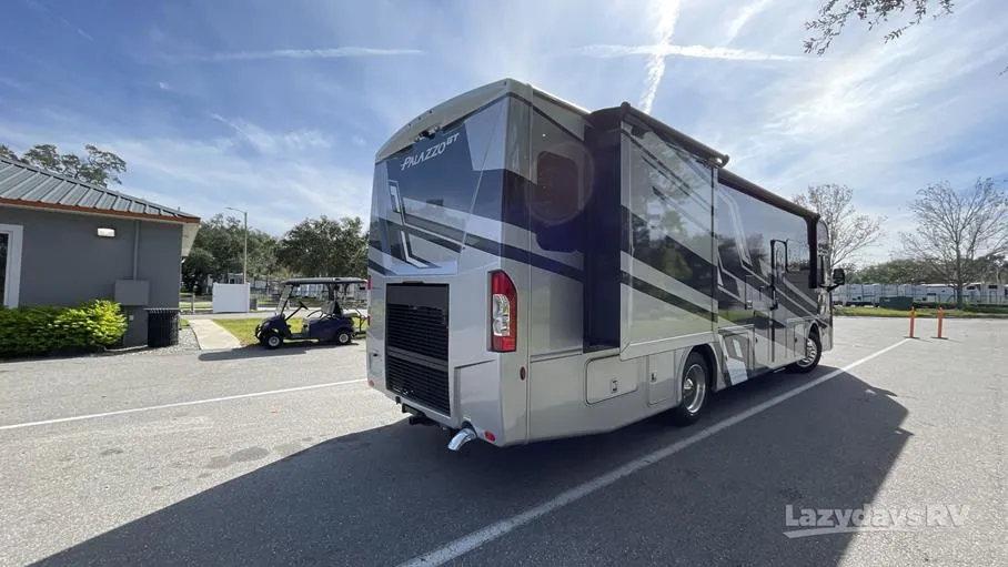 2026 Thor Motor Coach Palazzo GT 33.6 - Photo 4
