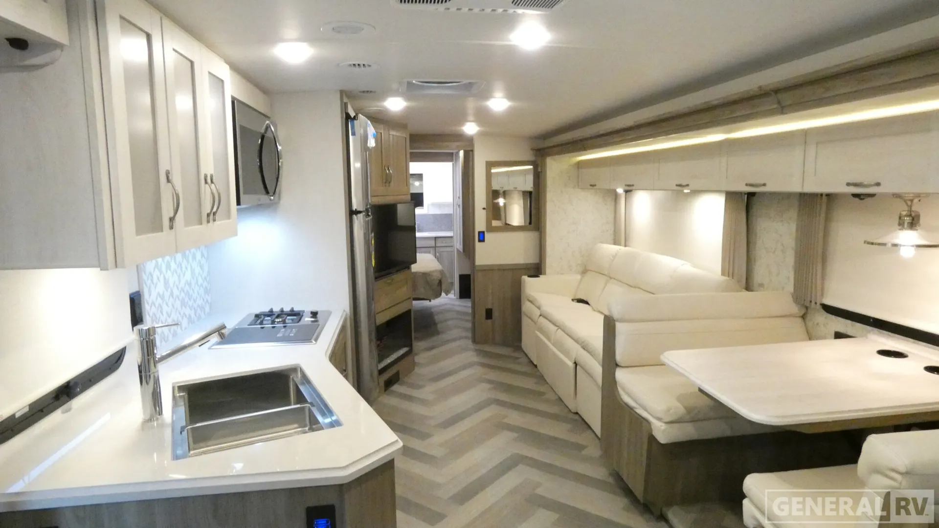 2026 Winnebago Adventurer 35F - Photo 3