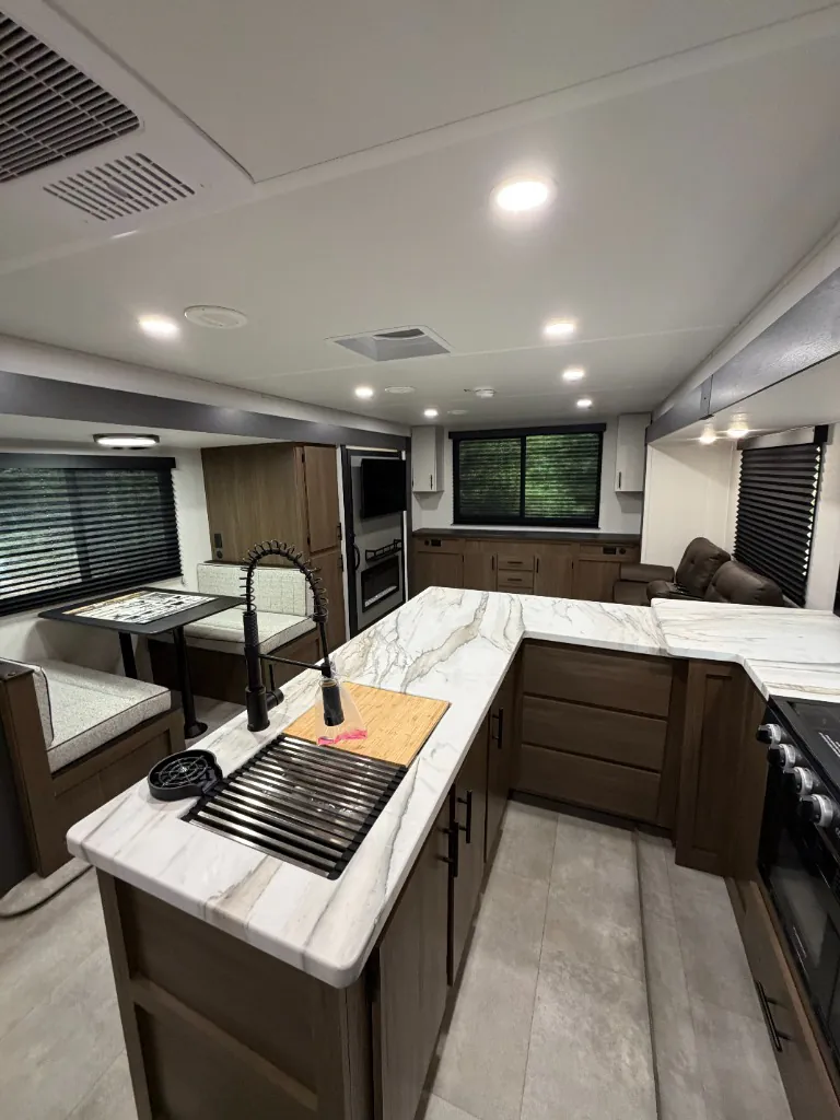 2027 Forest River Tracer 286RL, Photos photo 26