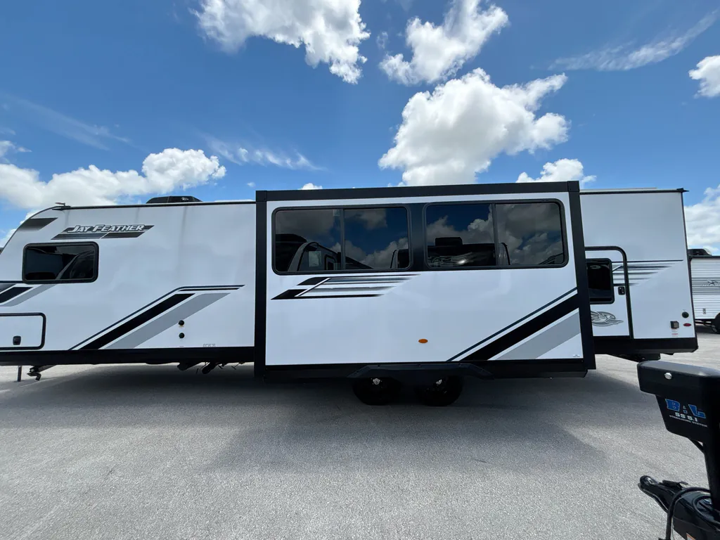 2026 Jayco Jay Feather 29QBH, Photos photo 6